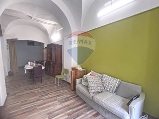 Bilocale in Vendita a Catania, 68'000€, 75 m²