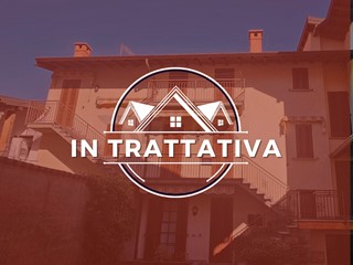 Appartamento in Vendita a Comerio, 130'000&euro;, 156 m²