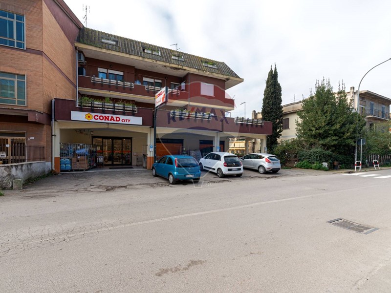 Trilocale in Vendita a Morlupo, 99'000€, 115 m²
