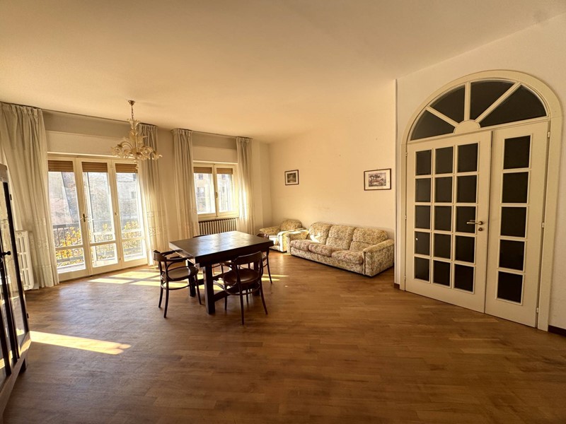 Quadrilocale in Vendita a Sant'Elpidio a Mare, 90'000€, 87 m²