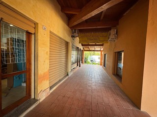Immobile commerciale in Vendita a Muravera, 165'000&euro;, 83 m²