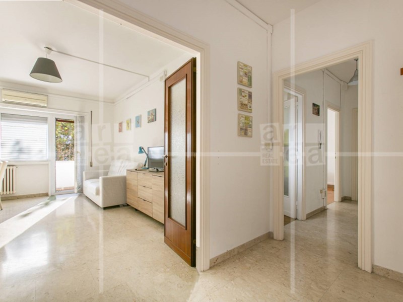 Trilocale in Affitto a Roma, 1'800€, 93 m²
