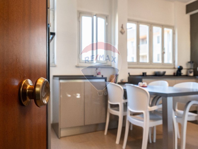 Trilocale in Vendita a Parma, 185'000€, 80 m²