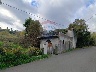 Terreno agricolo in Vendita a Sant'Alfio, 180'000€, 13128 m²
