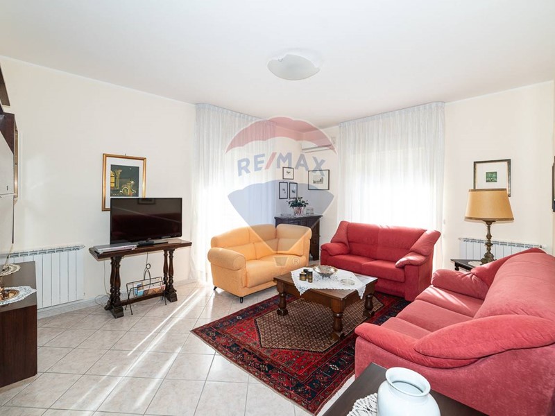 Trilocale in Vendita a Misterbianco, 170'000€, 110 m²