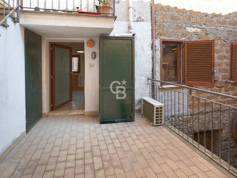 Bilocale in Vendita a Viterbo, 45'000€, 40 m²