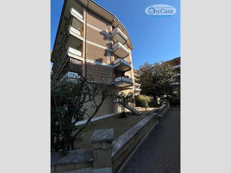 Quadrilocale in Affitto a Roma, 2'500€, 160 m²