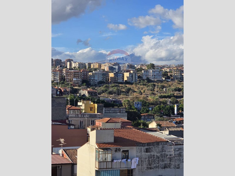 Appartamento in Vendita a Catania, 179'000€, 100 m²