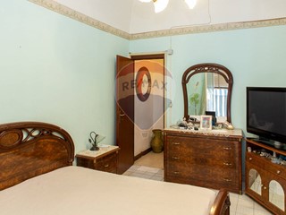 Bilocale in Vendita a Catania, 25'000€, 64 m²