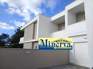 Villetta a schiera in Vendita a Anzio, 320'000€, 130 m²