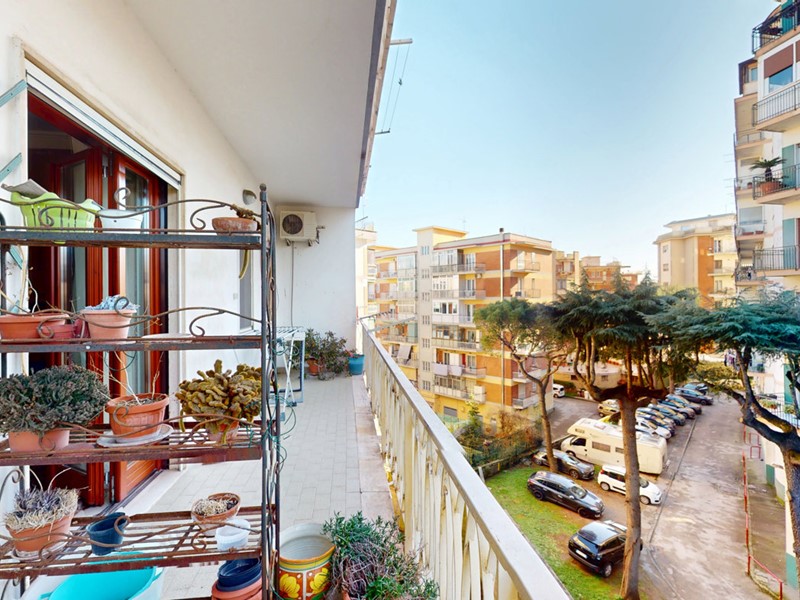 Quadrilocale in Vendita a Napoli, 470'000&euro;, 140 m²