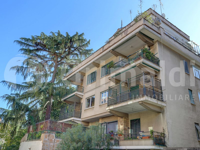 Bilocale in Vendita a Roma, 429'000€, 80 m²