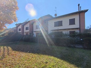 Bilocale in Vendita a Sasso Marconi, 140'000€, 45 m², arredato