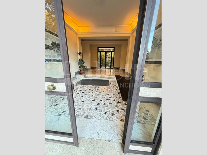 Appartamento in Vendita a Roma, 130 m²