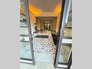 Appartamento in Vendita a Roma, 130 m²