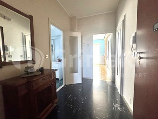 Bilocale in Vendita a Beinasco, 90'000&euro;, 60 m²