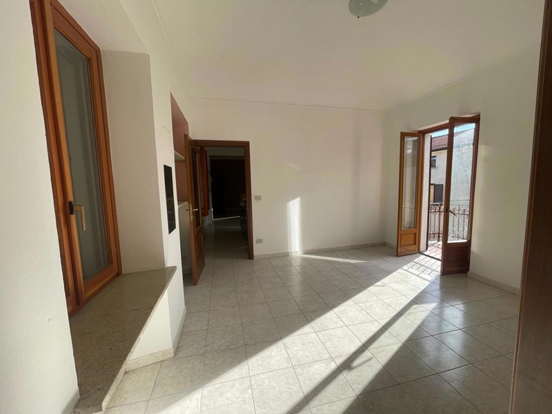 Quadrilocale in Affitto a Montalto Dora, 450€, 104 m²