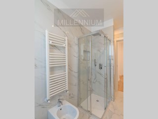 Quadrilocale in Affitto a Arona, 2'300€, 120 m², con Box