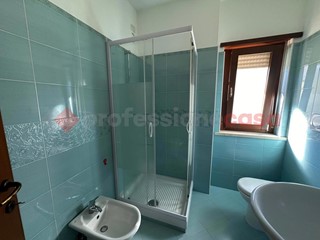 Trilocale in Vendita a Avezzano, 125'000€, 80 m²
