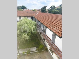 Trilocale in Vendita a Monza, 198'000€, 100 m², arredato