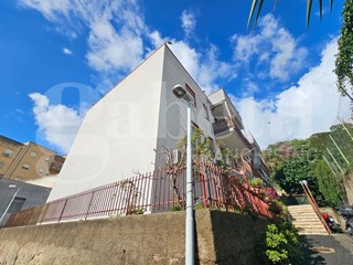 Quadrilocale in Vendita a Messina, 120'000€, 125 m²