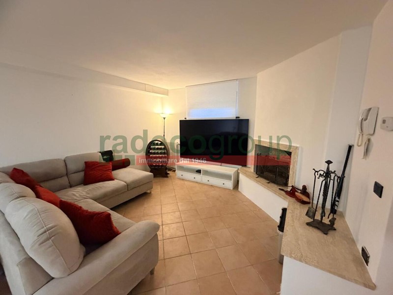 Casa Semi Indipendente in Vendita a Livorno, zona Montenero, 570'000&euro;, 200 m², con Box
