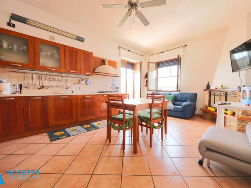 Quadrilocale in Vendita a Taranto, zona Talsano, 118'000€, 115 m²