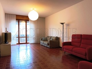 Stanza in Affitto a Padova, 400&euro;, 141 m², arredato, con Box