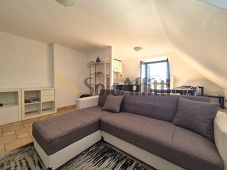 Bilocale in Affitto a Catanzaro, zona Santa Maria, 350€, 60 m², arredato