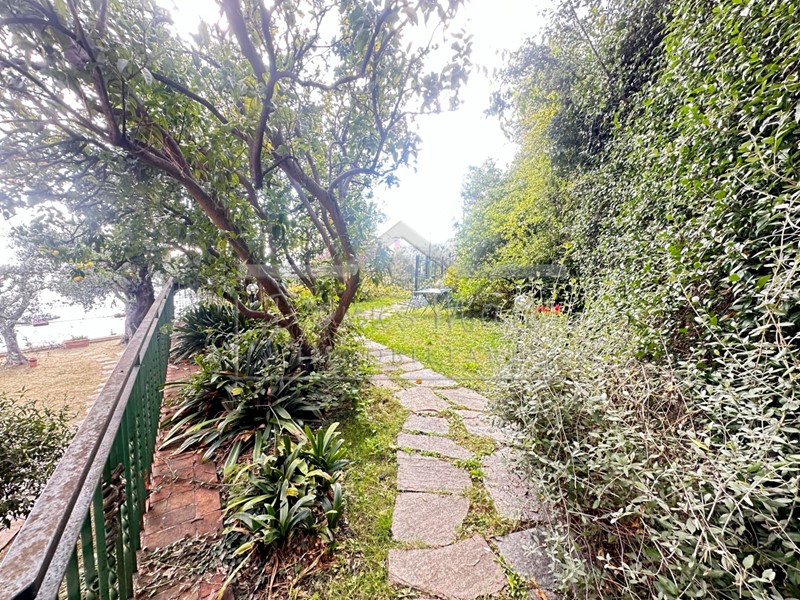 Casa Indipendente in Vendita a Recco, 1'000'000&euro;, 128 m², arredato