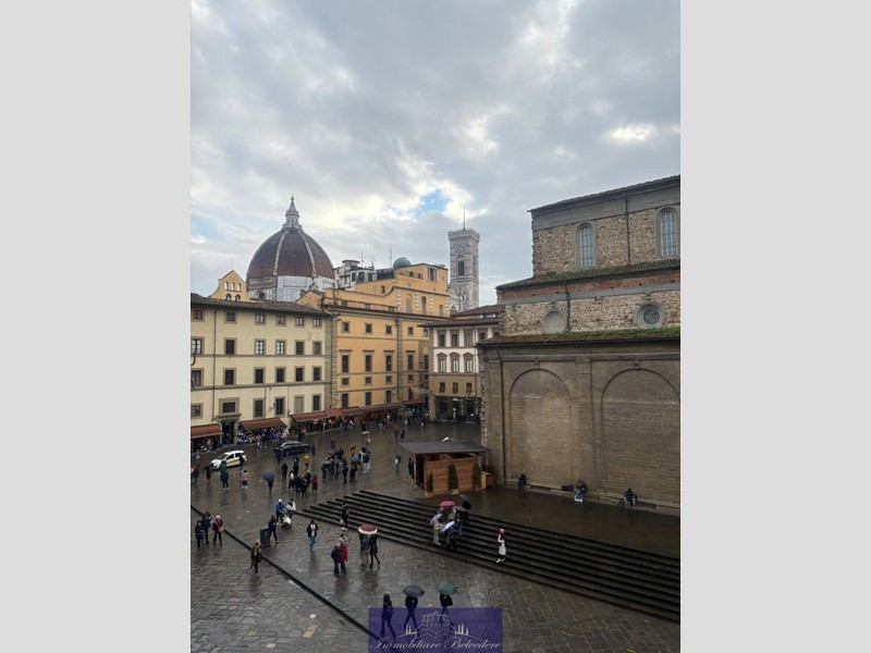 Trilocale in Affitto a Firenze, zona Duomo, 1'650&euro;, 60 m², arredato