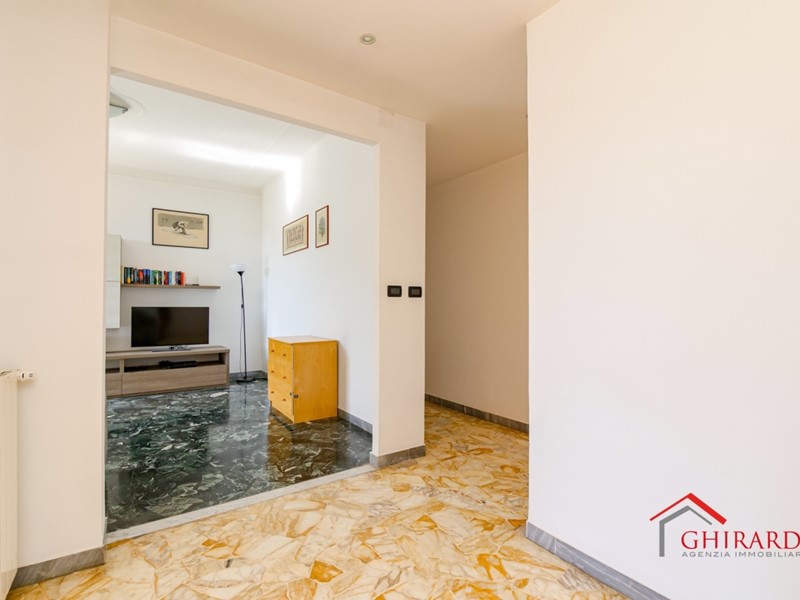 Appartamento in Affitto a Genova, zona Sestri Ponente, 700&euro;, 102 m², arredato