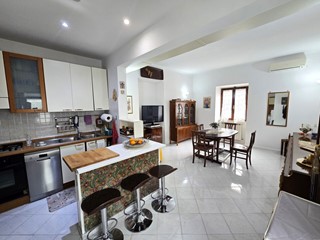 Bilocale in Vendita a Roma, 138'000€, 60 m²