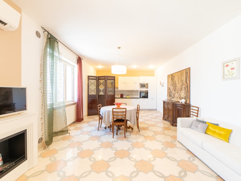 Trilocale in Affitto a Lecce, 1'300€, 70 m²