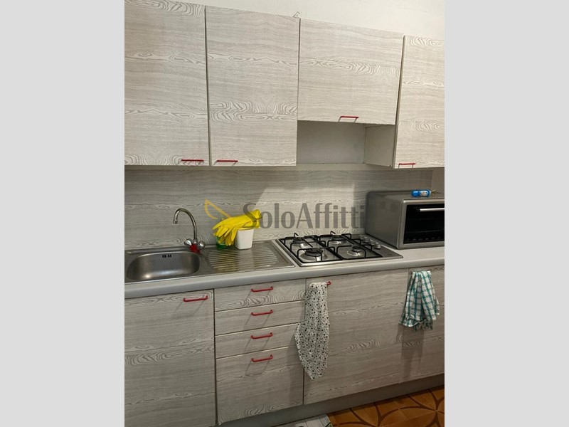 Bilocale in Affitto a Torino, zona Cit Turin, 400€, 50 m², arredato