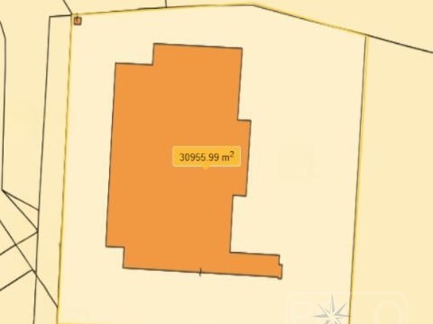 Capannone in Vendita a Lendinara, 1'500'000€, 31000 m²