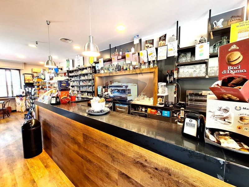 Attività commerciale in Vendita a Acireale, 399'000&euro;, 110 m²