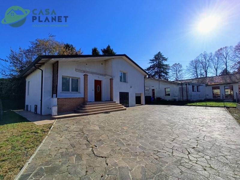 Casa Indipendente in Vendita a Mogliano Veneto, 342'000&euro;, 230 m²
