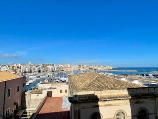 Trilocale in Affitto a Siracusa, 620€, 65 m²