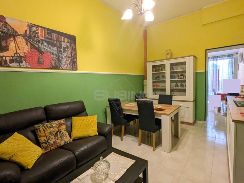 Casa Indipendente in Vendita a Floridia, 60'000&euro;, 103 m²