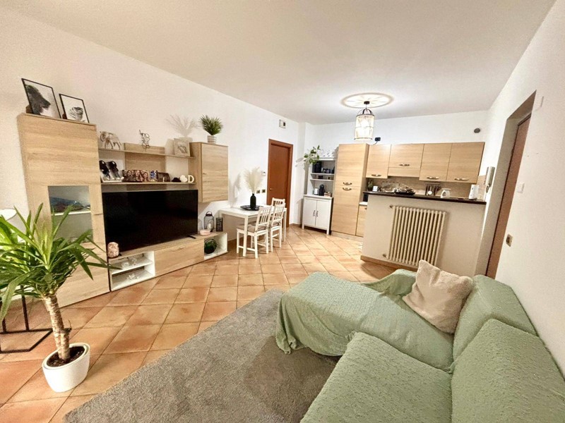 Bilocale in Vendita a Alessandria, 75'000€, 60 m²