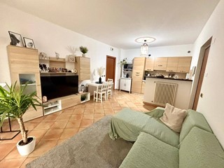 Bilocale in Vendita a Alessandria, 75'000€, 60 m²