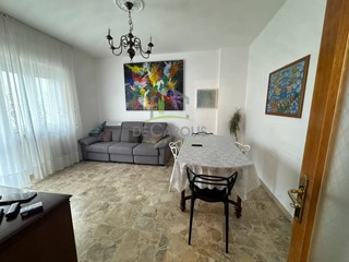 Bilocale in Vendita a Ascoli Piceno, 130'000€, 97 m²