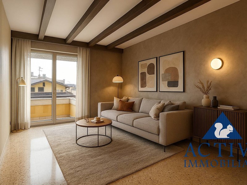 Trilocale in Vendita a Busto Arsizio, 89'000&euro;, 75 m²