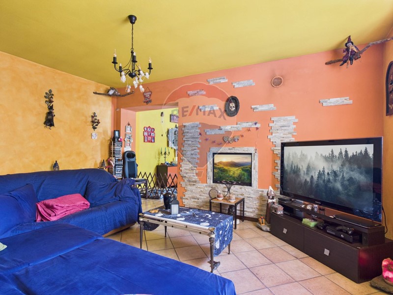 Casa Semi Indipendente in Vendita a Pontecurone, 159'000&euro;, 210 m²