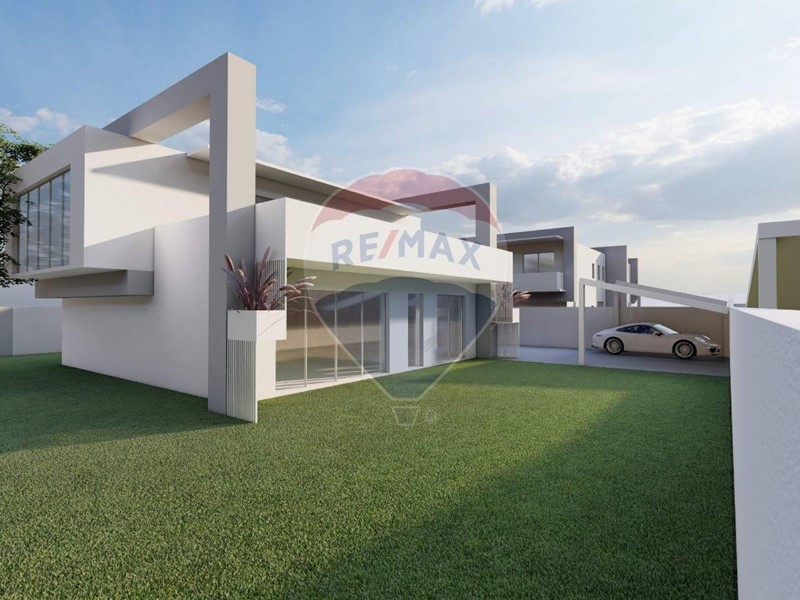 Villa in Vendita a Riposto, 435'000€, 250 m²