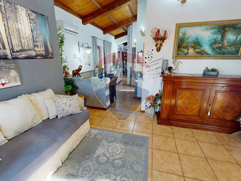 Trilocale in Vendita a Chieve, 128'000&euro;, 131 m²