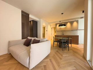 Trilocale in Affitto a Torino, 2'500€, 87 m²