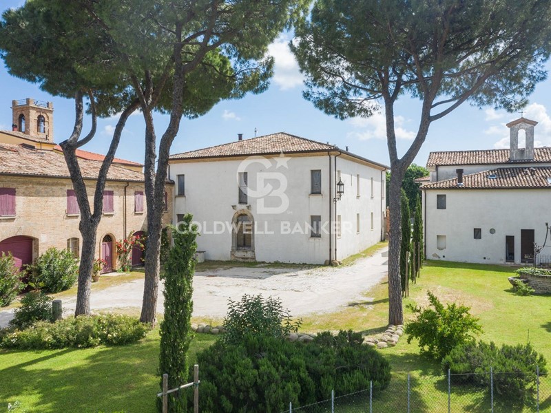 Villa in Vendita a Montescudo Monte Colombo, 1'250'000&euro;, 835 m²