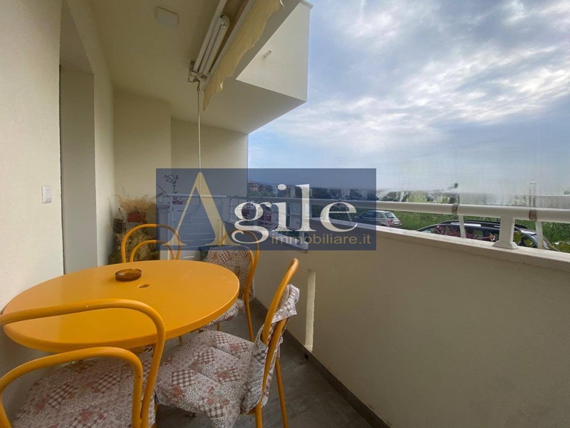 Appartamento in Vendita a Alba Adriatica, 180'000&euro;, 140 m²